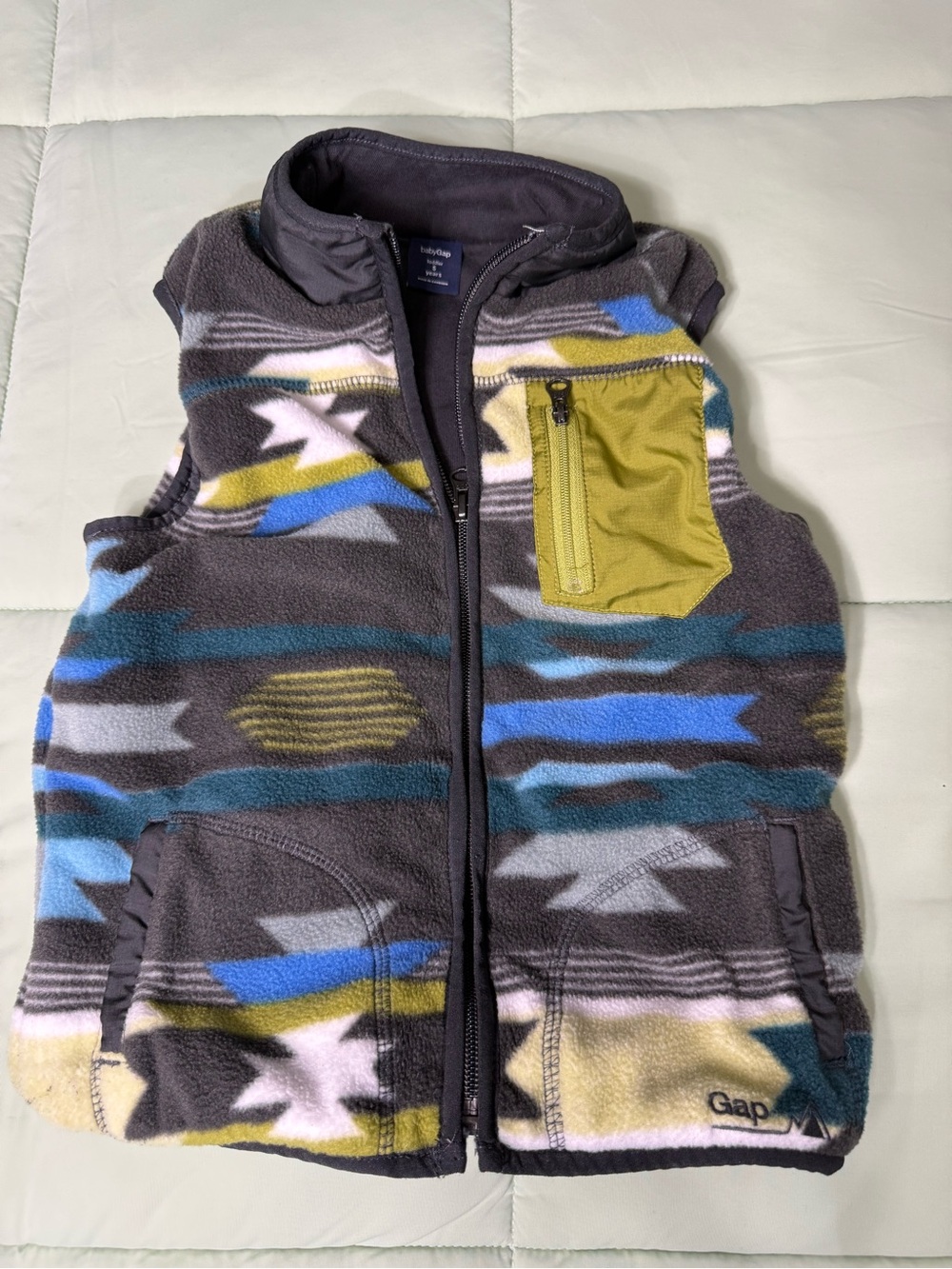 GAP Kids Patterned Fleece Vest in Gray, Blue & Olive